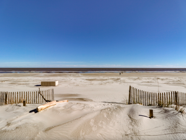 Luxurious Oceanfront Condo in Hilton Head Island - Perfect Getaway